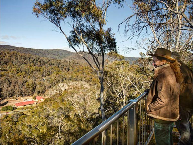 Yarrangobilly Caves – Bluff lookout walk