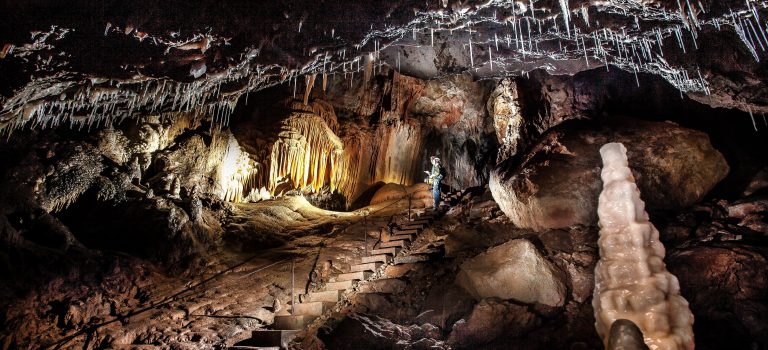 Yarrangobilly Caves